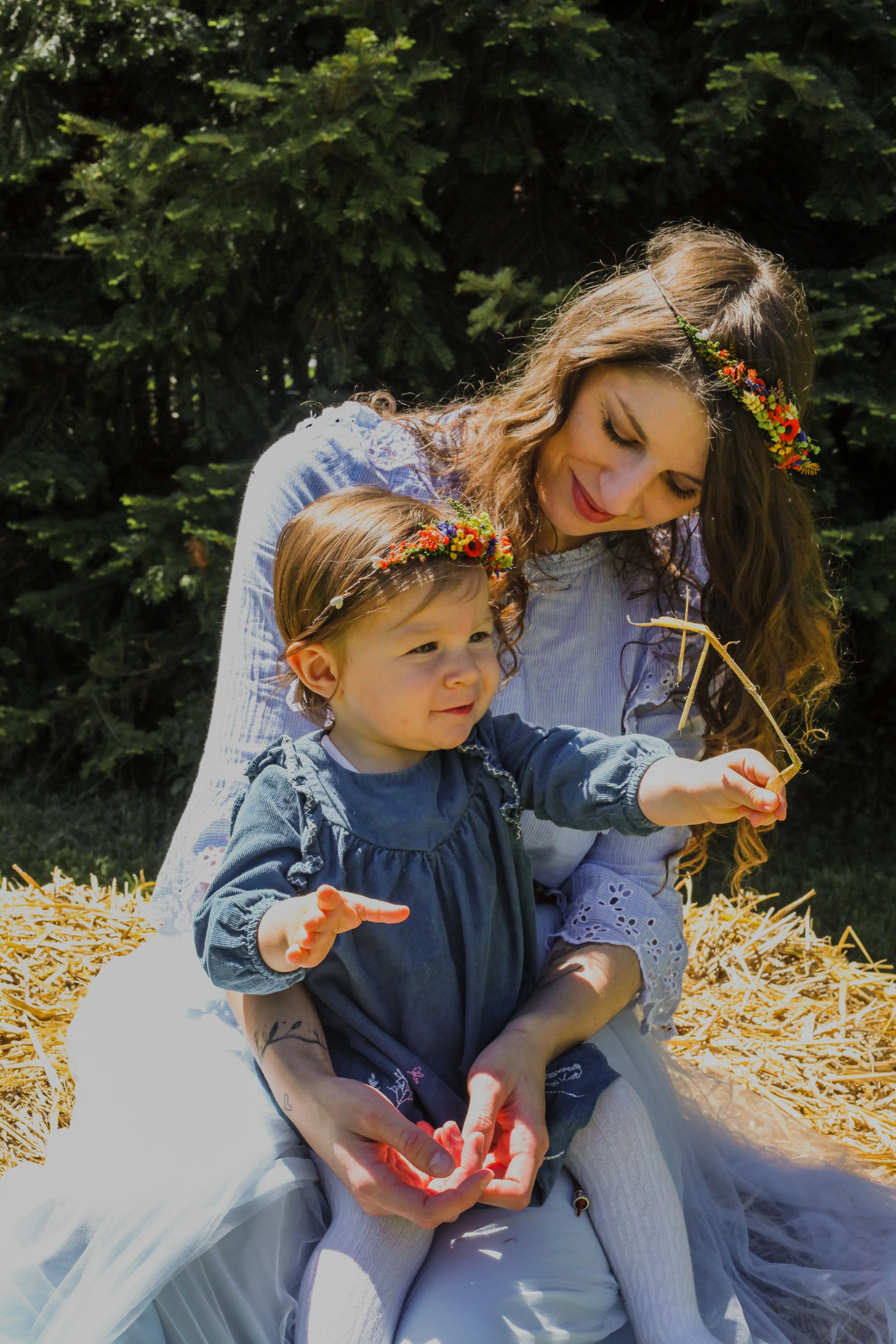 Folk Mommy and Me flower crowns Matching set of hair wreaths for mum and daughter Family photoshoot Flower girl wreath Bridal meadow wreath
