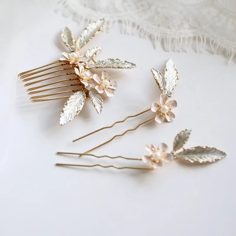 "Cersei" - Romantic Bridal Hair Comb and Pins Set