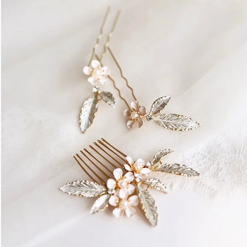 "Cersei" - Romantic Bridal Hair Comb and Pins Set