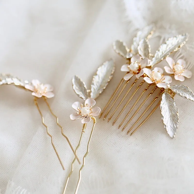"Cersei" - Romantic Bridal Hair Comb and Pins Set