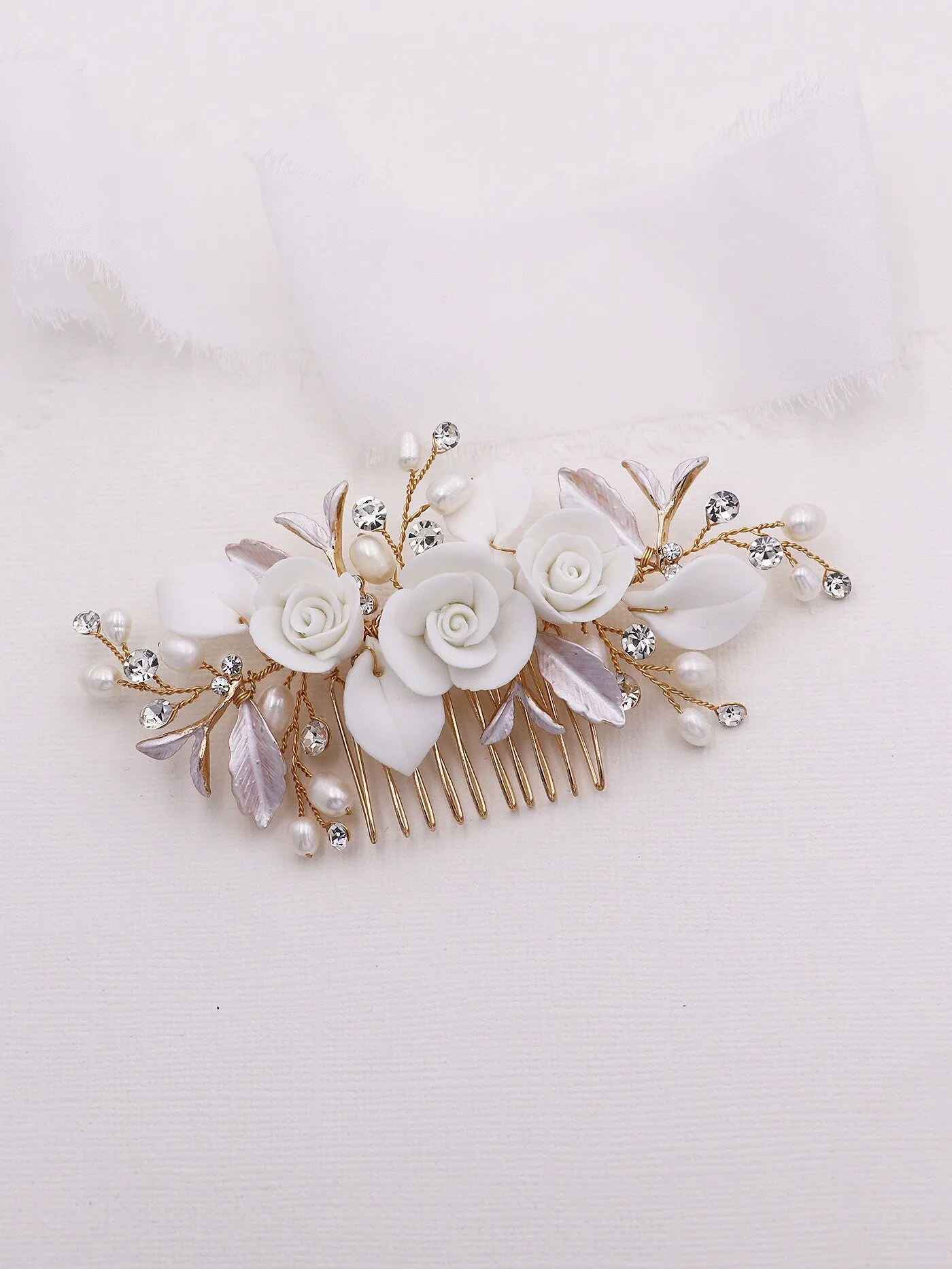 Rose Petals Flower Comb